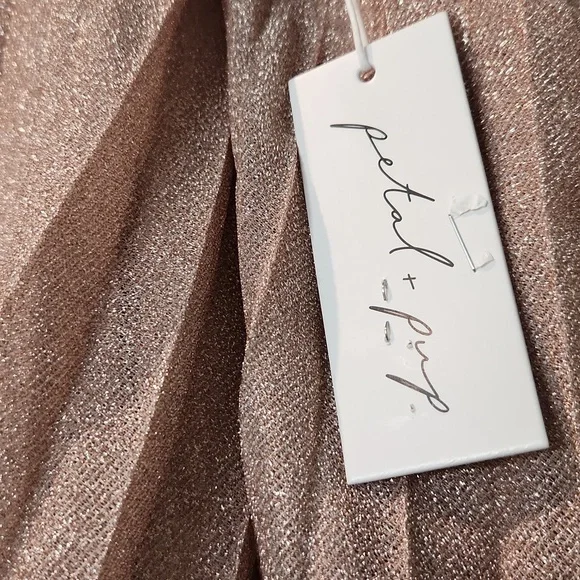 Petal & Pup Women's Gia Pleated Halterneck Maxi Dress - Picture 6 of 8